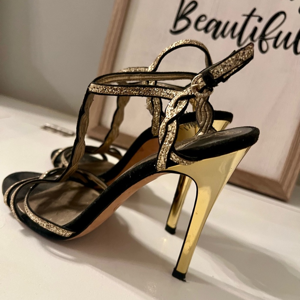 Ivanka Trump holiday heels size 7